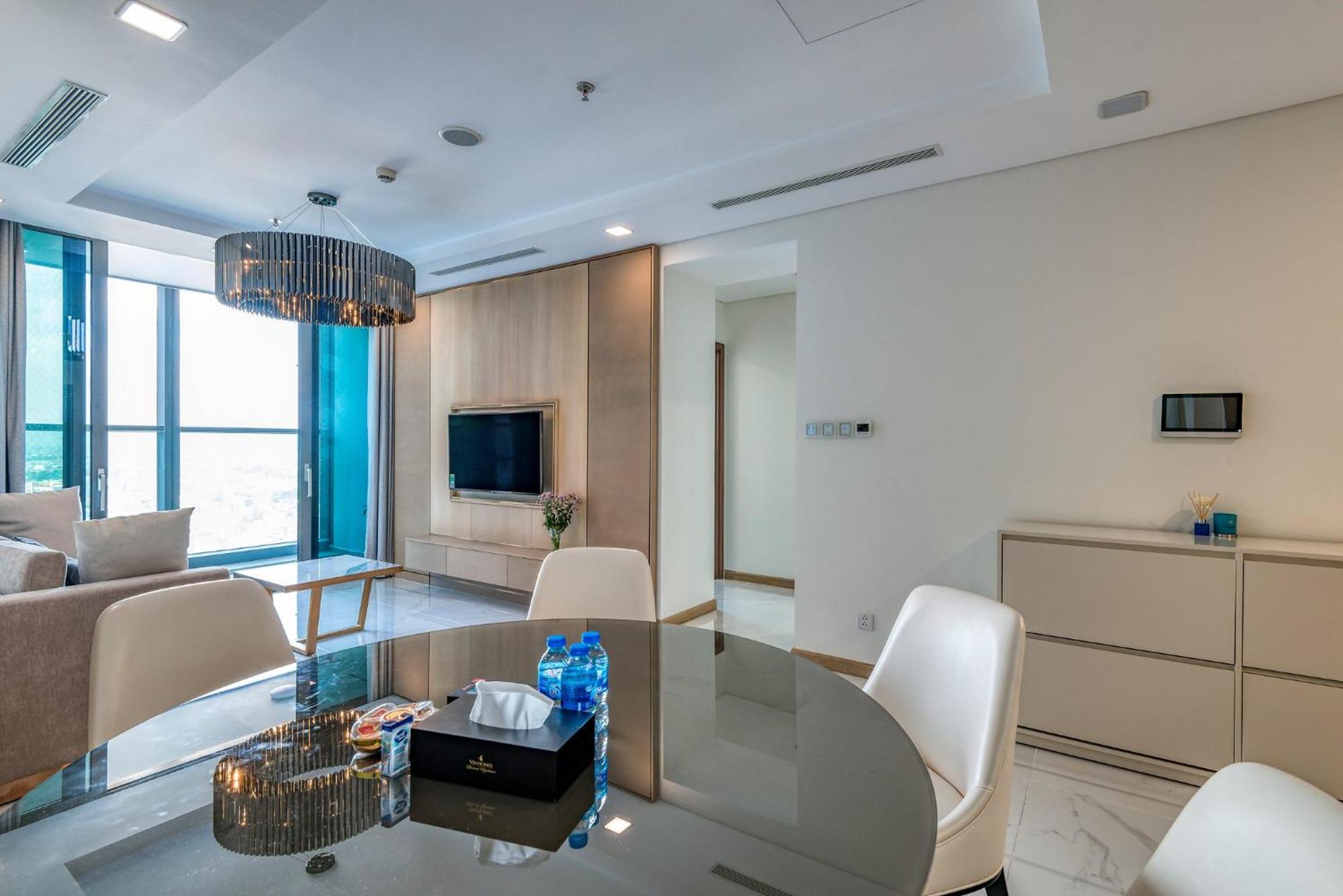 הו צ'י מין סיטי Urban Heights Rentals Landmark 81 מראה חיצוני תמונה